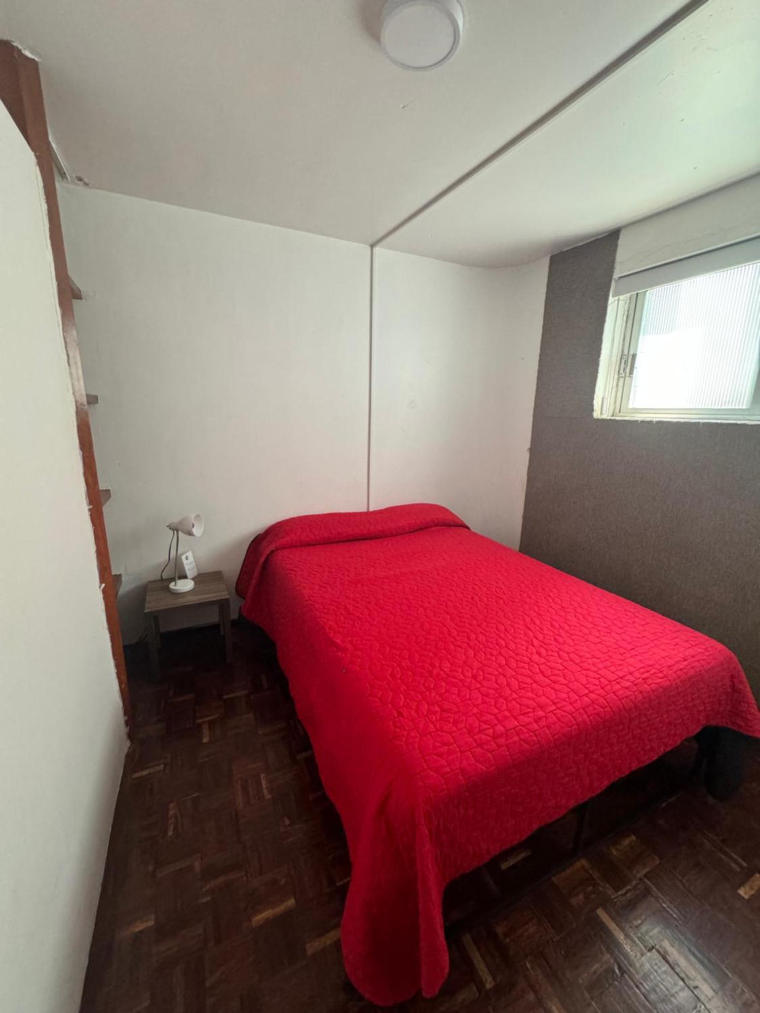 Habitacion Economica Y Pequena Con Bano Privado Cerca Del Centro Historico Città del Messico Esterno foto